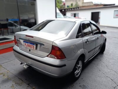 Focus Sedan 2.0