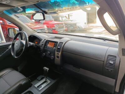 Frontier SL 2.5 TDi