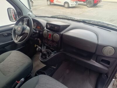 Doblo Essence 1.8 Flex
