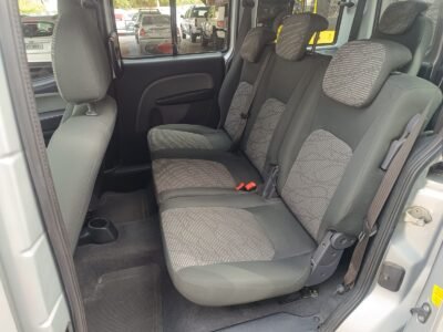 Doblo Essence 1.8 Flex