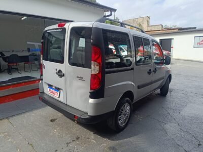 Doblo Essence 1.8 Flex