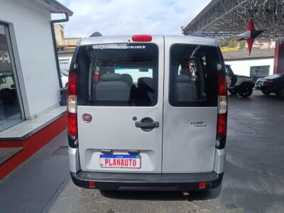 Doblo Essence 1.8 Flex