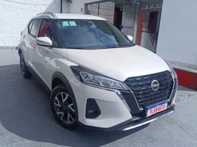 Kicks Sense 1.6 Flex