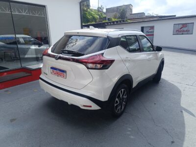 Kicks Sense 1.6 Flex