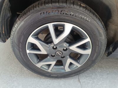 Kicks Sense 1.6 Flex