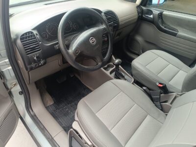 Zafira Expression 2.0 Flex