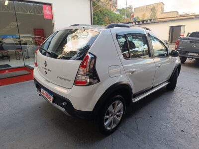 Sandero Stepway 1.6 Flex
